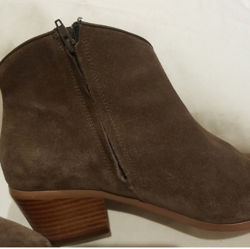 Banana Republic Dark Brown Suede Ankle Booties - Picture 2 of 3